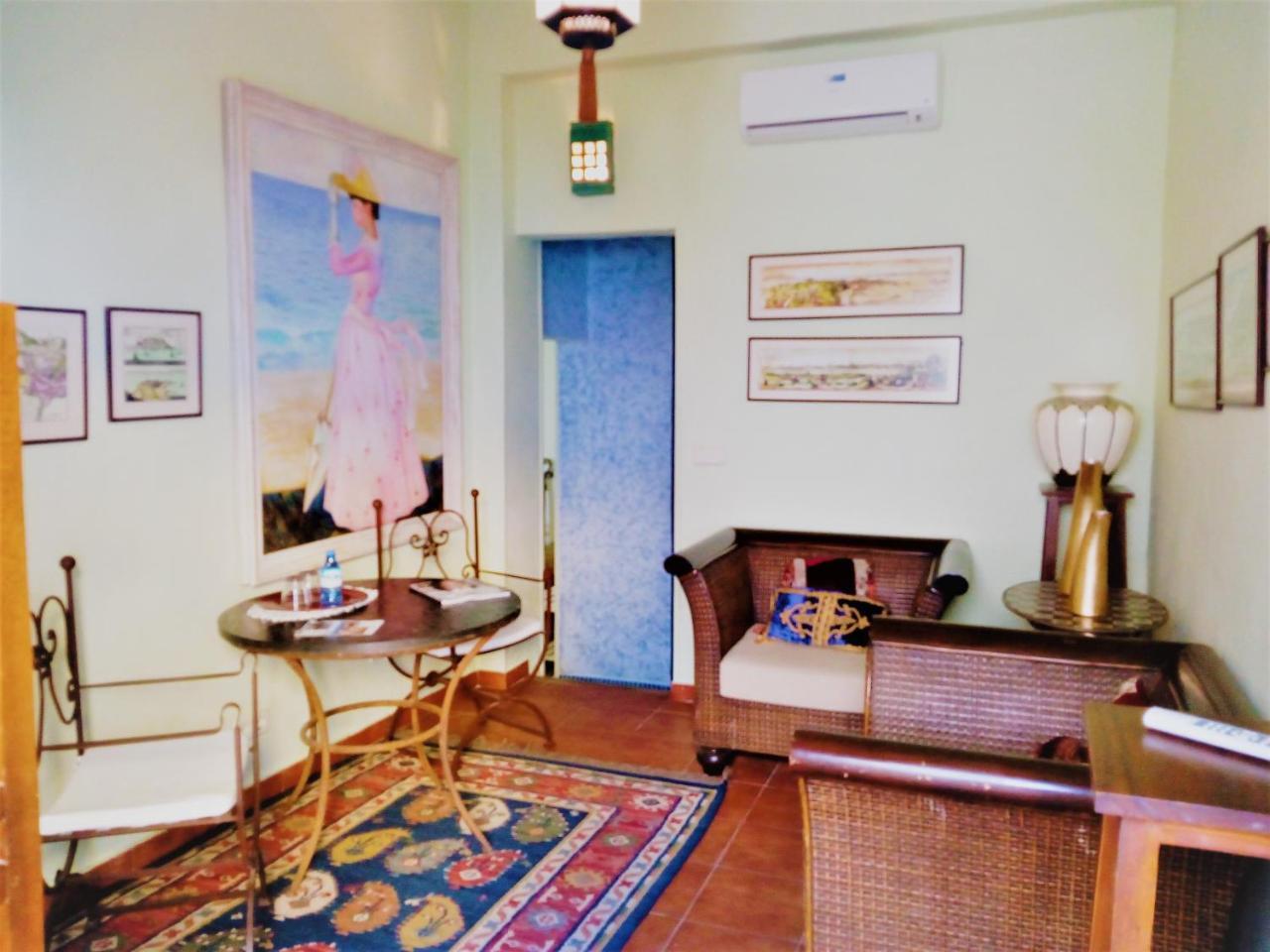 Hotel Utopia Benalup-Casas Viejas Luaran gambar