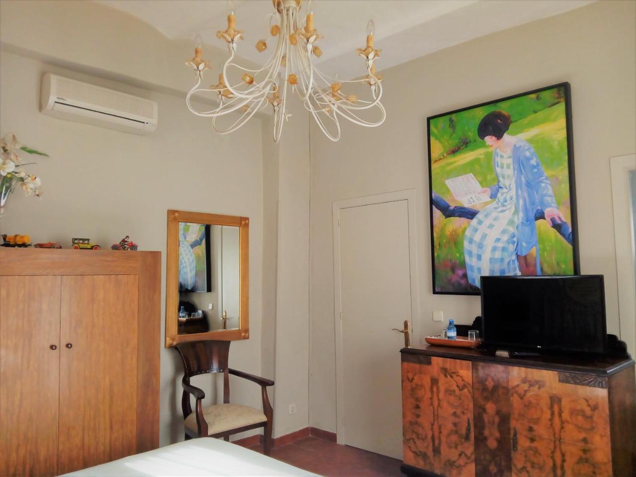 Hotel Utopia Benalup-Casas Viejas Luaran gambar