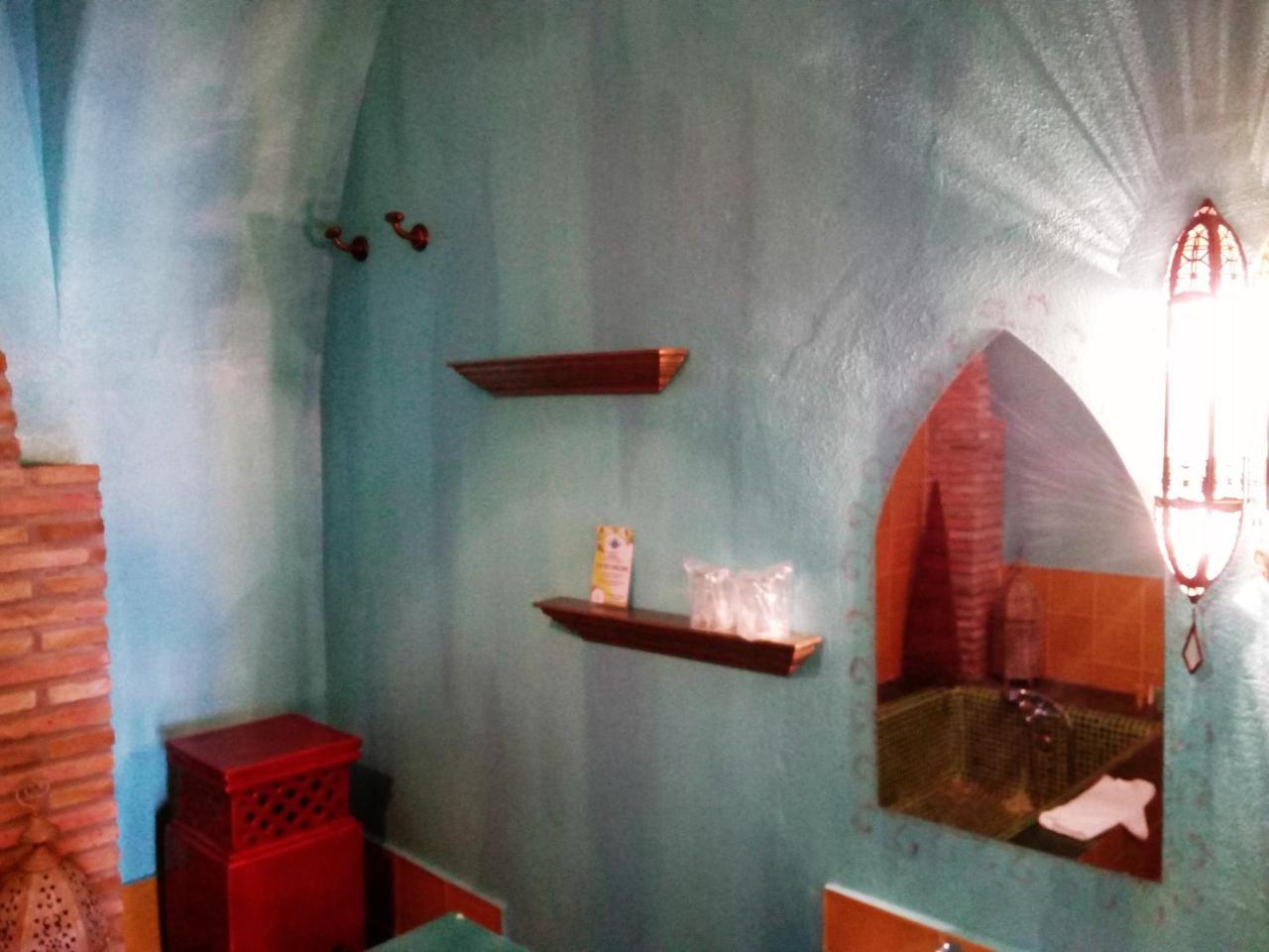 Hotel Utopia Benalup-Casas Viejas Luaran gambar