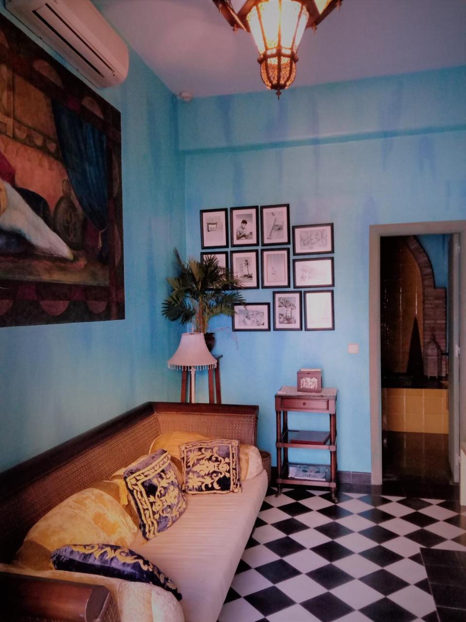 Hotel Utopia Benalup-Casas Viejas Luaran gambar