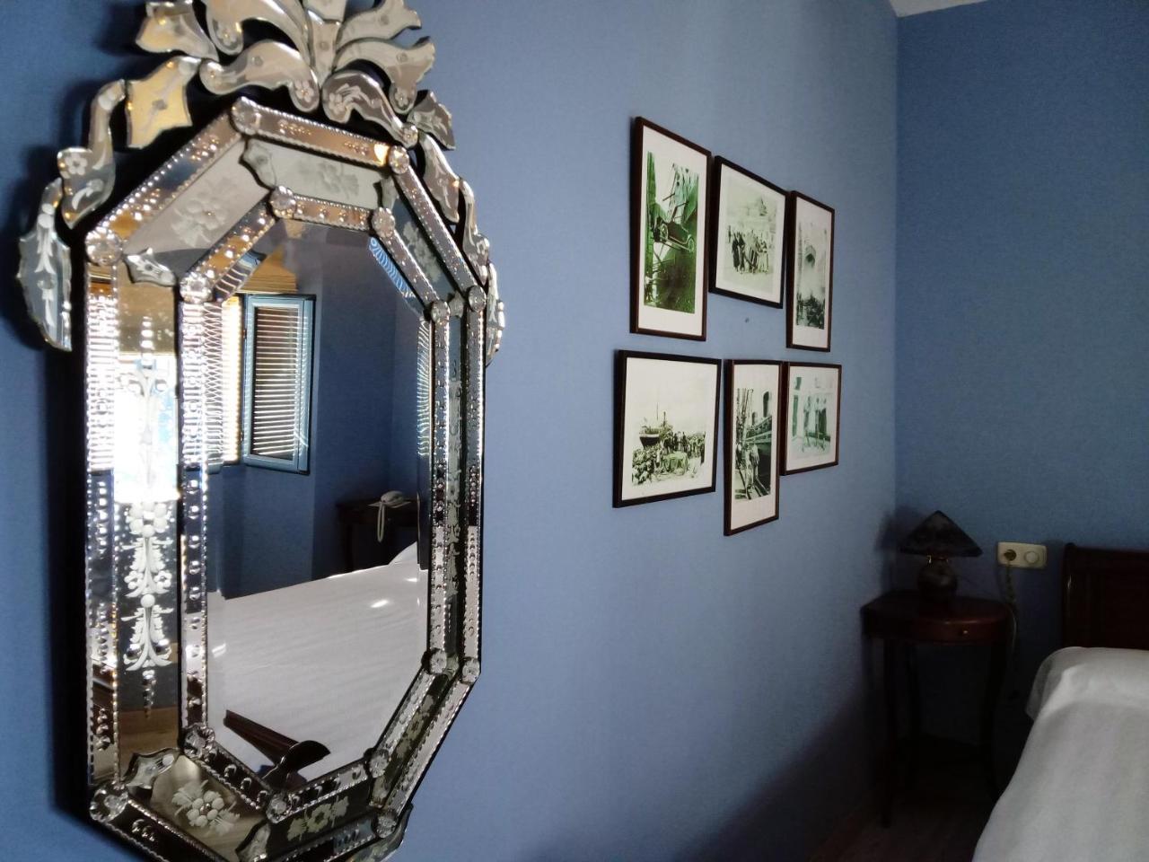 Hotel Utopia Benalup-Casas Viejas Luaran gambar